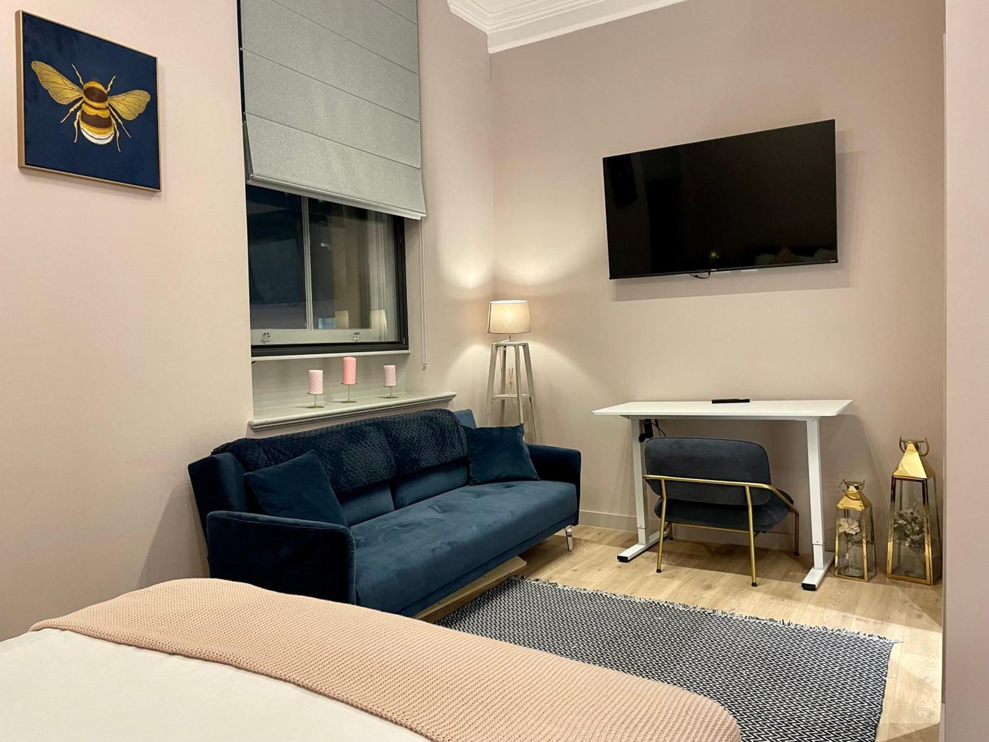 Stunning 2 Bed Apartment In Greater Manchester Exterior photo